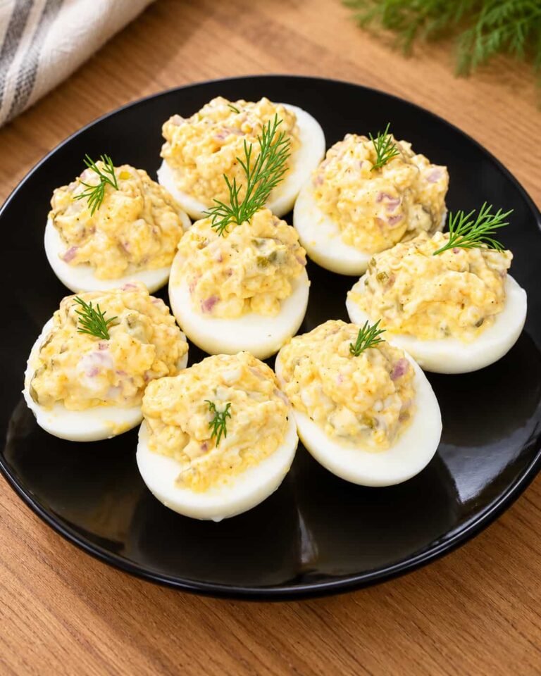 Punjena jaja – klasičan recept s majonezom i senfom